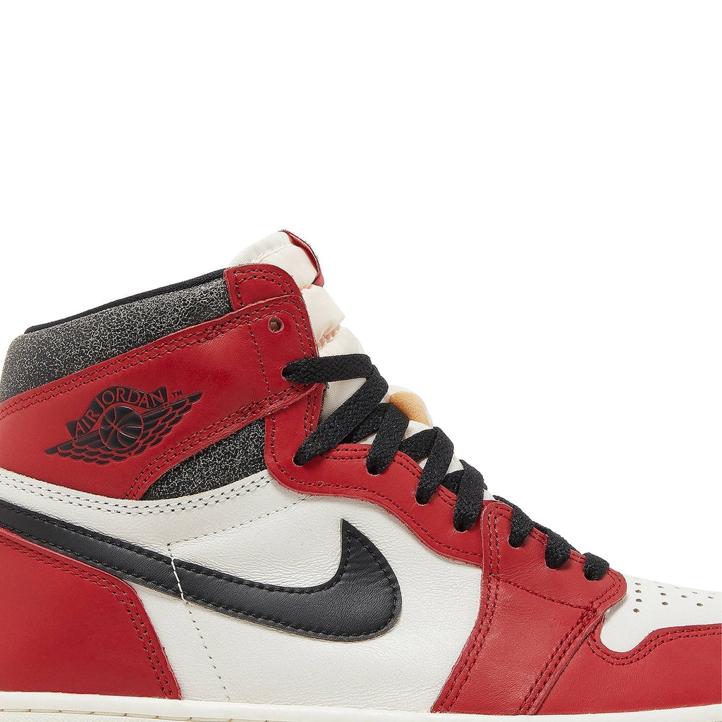 Air Jordan 1 Retro High OG 'Chicago Lost & Found' DZ5485-612 Sneakers